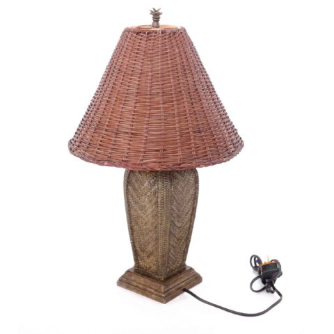 Cone bamboo table lamp