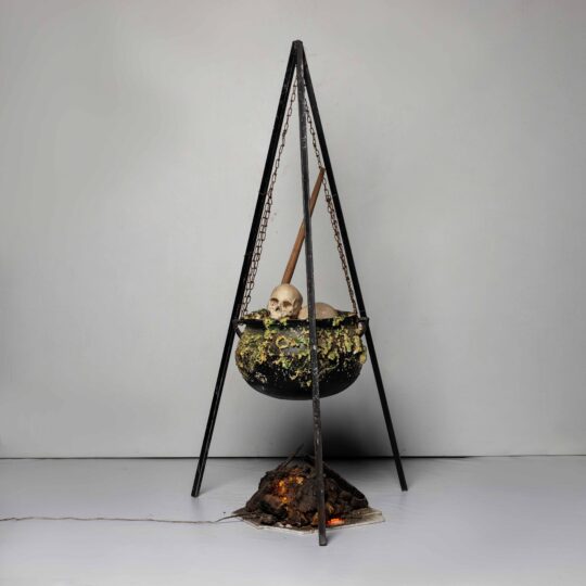 Artificial Witches Pot