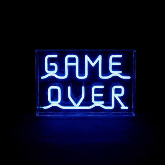 Led game over plexiglass
