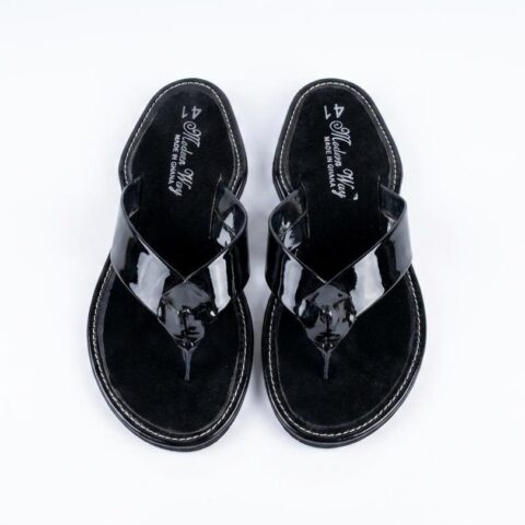 Ahenema Slipper Female