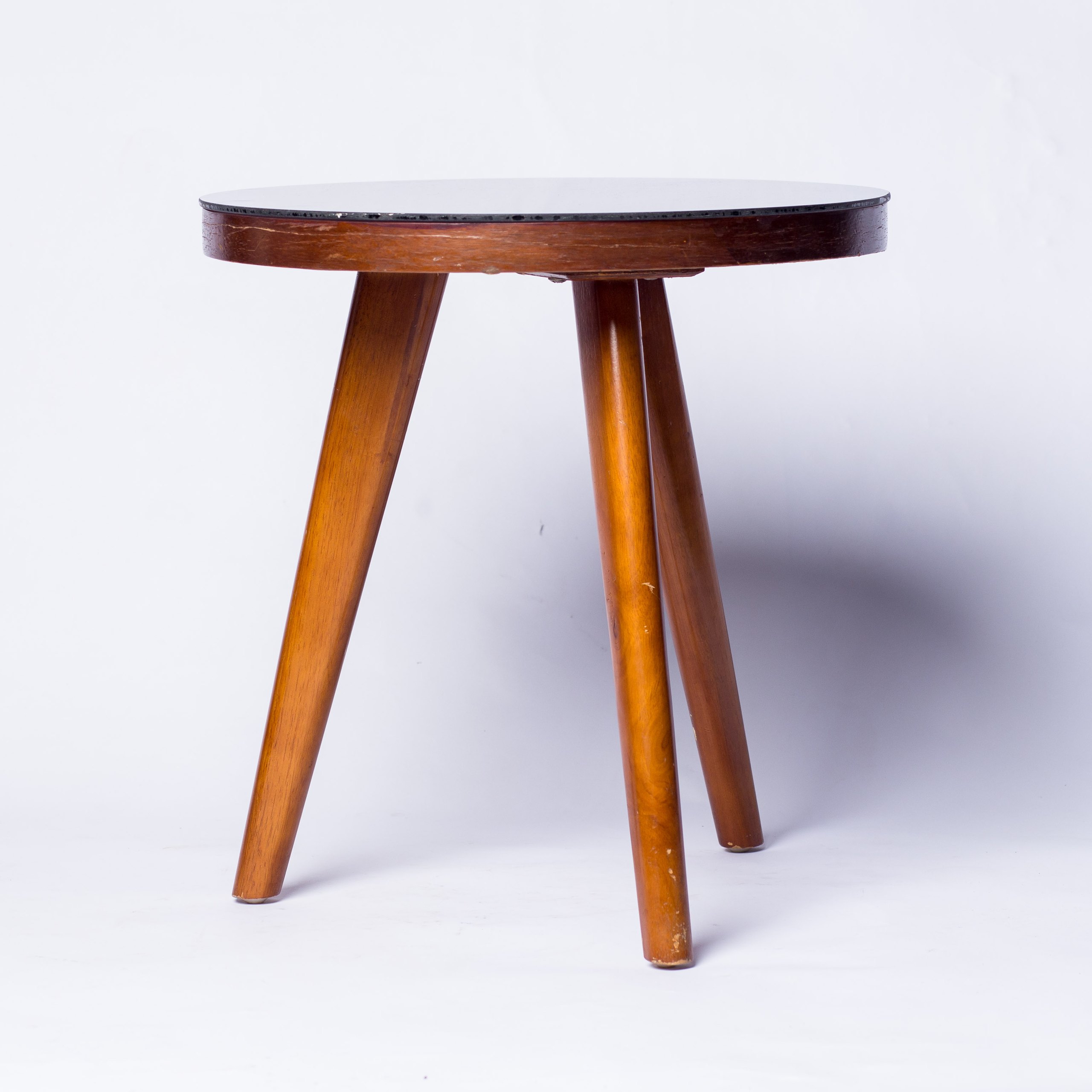 Anna side round table
