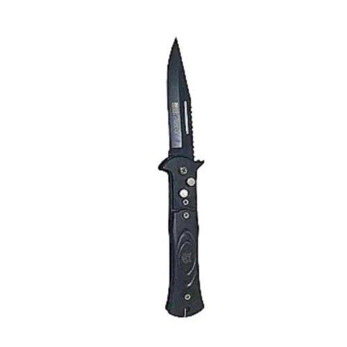 Black knife 1
