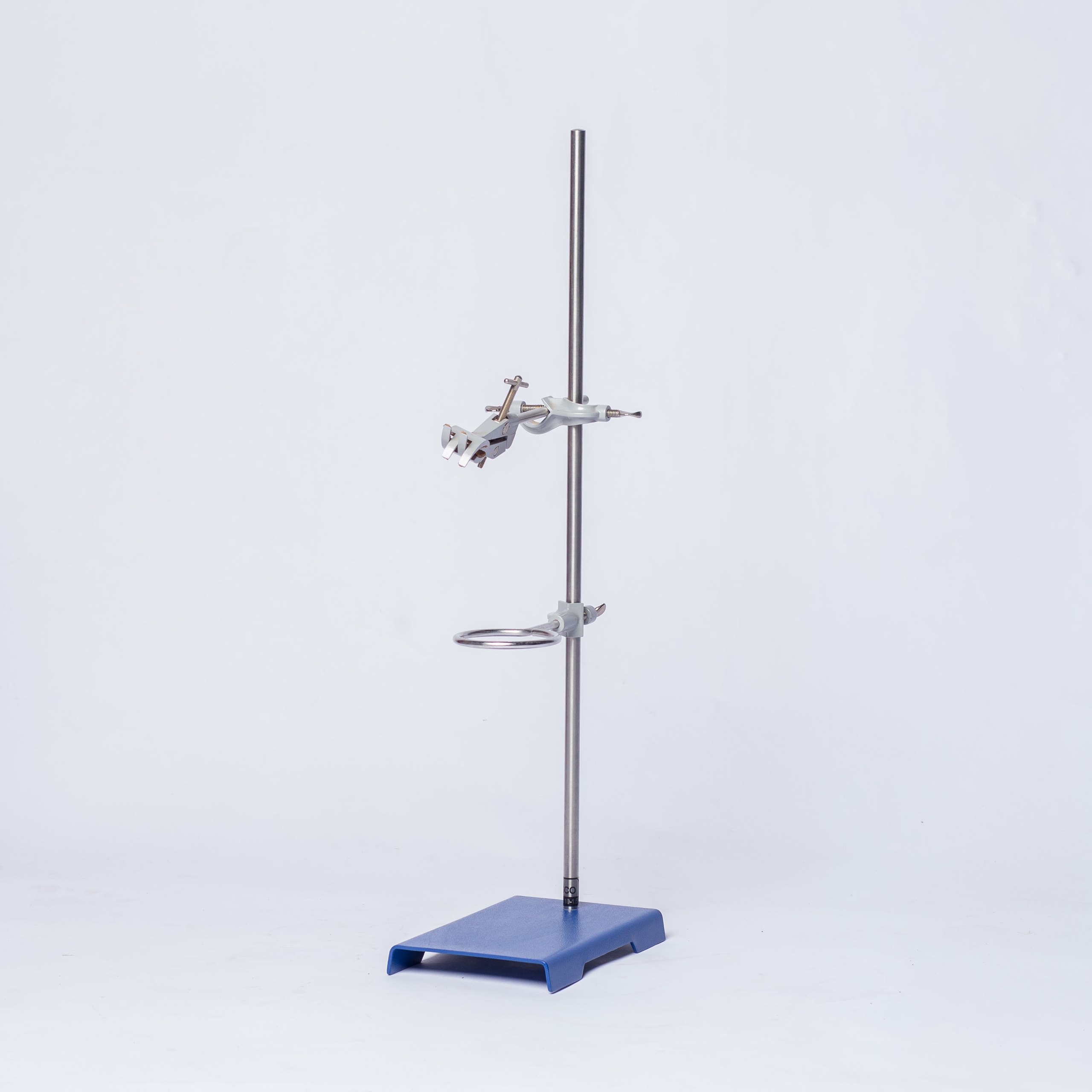 Chemical resistant lab support stand
