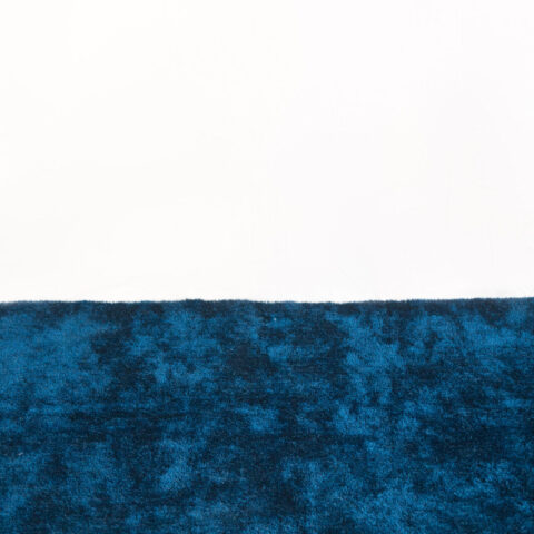 Fuzzy blue area rug 140*200cm