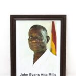 Photo frame of Ex president (3)