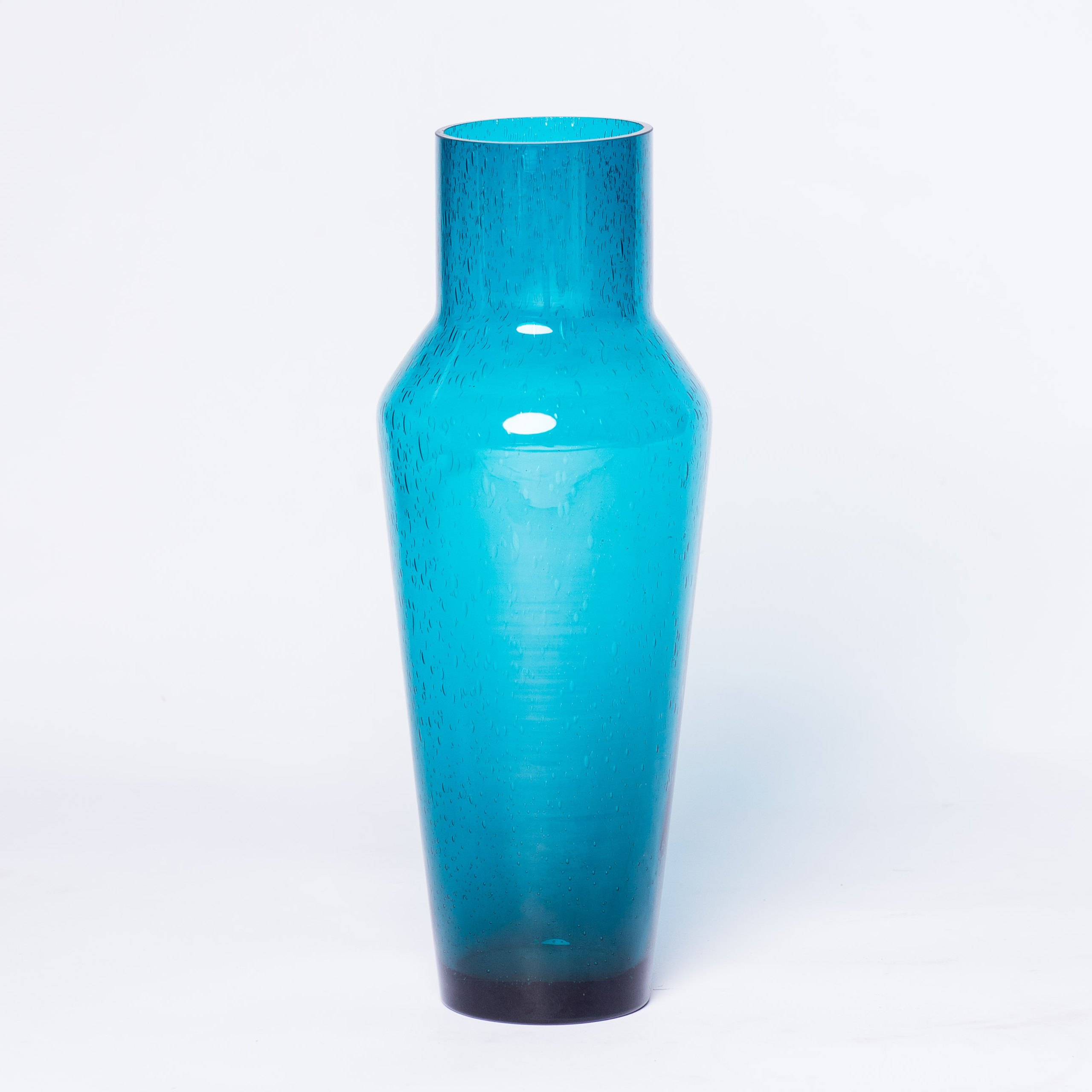 Prismic tumbler vase