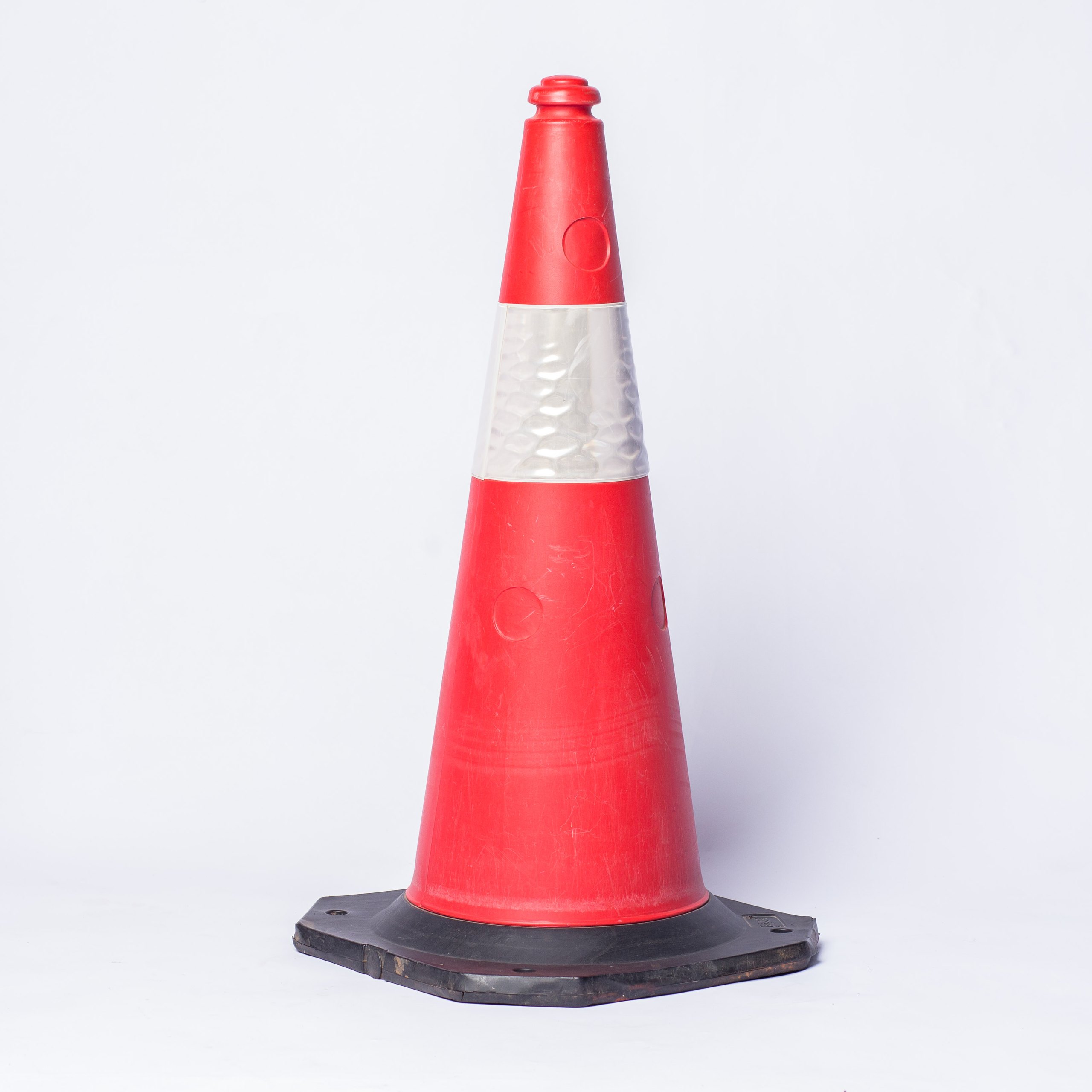 Traffic safety cone