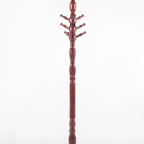 Vlush coat hanger